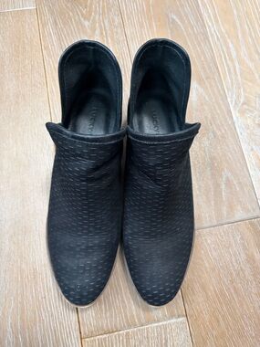 Lucky Brand Baley Slip-On Booties